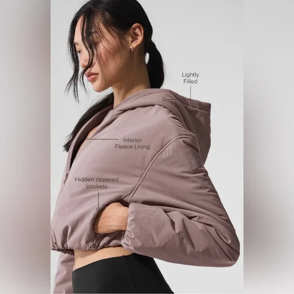 ALO Yoga NWT Cropped Mountain Peak Full Zip hoodie Jacket Mushroom Color Size L